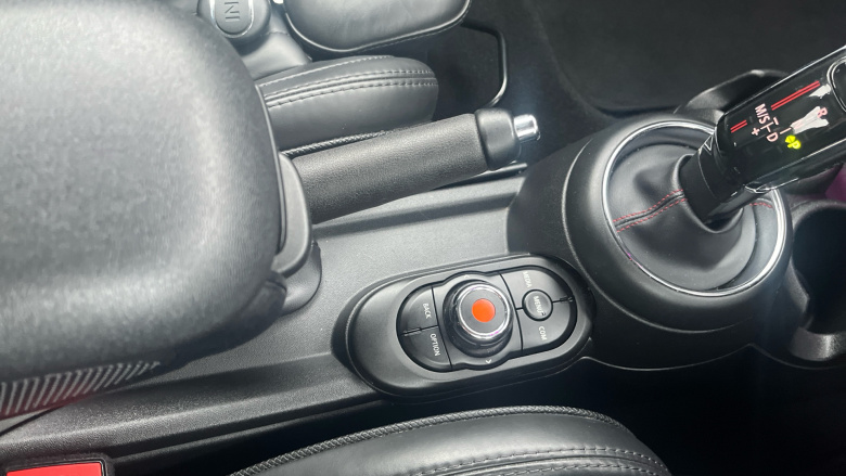 MINI Hatchback 2.0 Cooper S Exclusive II 3dr Auto Petrol Hatchback